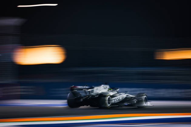 F1 - SINGAPORE GRAND PRIX 2026 11 PEREZ Sergio (mex), Cadillac F1 Team MAC-26, action during the 2026 Formula 1 Singapore Grand Prix, 17th round of the 2026 Formula One World Championship, WM, Weltmeisterschaft from October 9 to 11, 2026 on the Marina Bay Street Circuit, in Singapore, Singapore - SingaporeSingapore  Copyright: xANTONINxVINCENTx