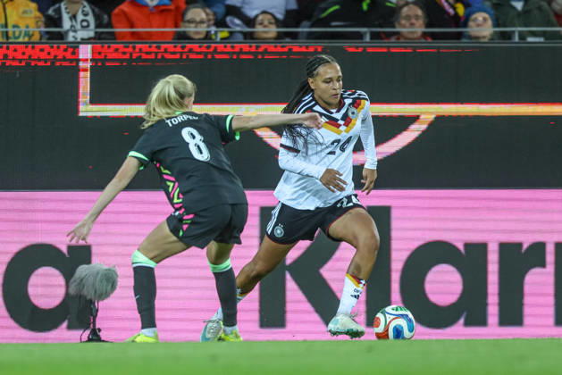 GER, Karlsruhe, Germany vs. Australia, FIFA, DFB, soccer, 2026–2027 season, BBBank Wildpark, Friendly Match: Pictured from left, Lisa Baum (Germany), Women’s National Team. DFB and DFL regulations prohibit any use of photographs as image sequences and or quasi-video, October 9, 2026 Copyright: HMBxMedia HendrikxHamelau