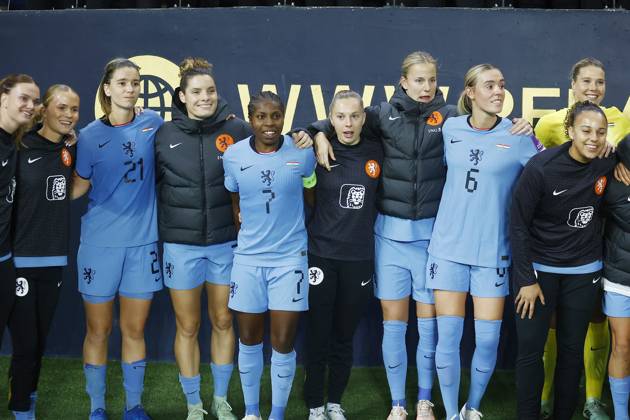 FELCSUT, 09-10-2026 , Pancho Arena, season 2026 2027 , UEFA worldcup qualification football play-offs round 1 , match between Hungary and The Netherlands (women) 1st leg final score 0-8. Pictures shows team celebration after the match Hungary - Netherlands (women)  x208080681x Copyright: