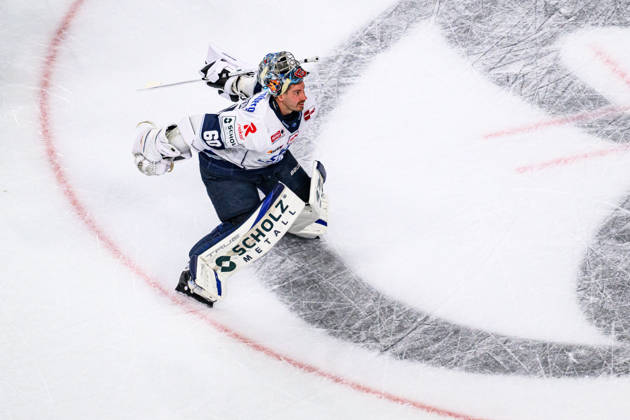 COLOGNE, GERMANY - 9 OCTOBER, 2026: Joacim Eriksson - The PENNY DEL Ice hockey, Eishockey match Koelner Haie vs. Schwenninger Wild Wings at LANXESS arena.  Copyright: xVitaliixKliuievx