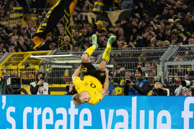 Dortmund, Germany October 9, 2026 Bundesliga 2026–2027 Matchday 5: Borussia Dortmund vs. SV Werder Bremen Pictured: Daniel Svensson celebrates after scoring the 1–0 goal for BVB. DFL and DFB regulations prohibit any use of photographs as image sequences and or quasi-video. Signal Iduna Park, North Rhine-Westphalia Copyright: xFotostandx xZeisingx