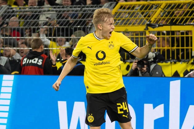 Dortmund, Germany October 9, 2026 Bundesliga 2026–2027 Matchday 5: Borussia Dortmund vs. SV Werder Bremen Pictured: Daniel Svensson celebrates after scoring the 1–0 goal for BVB. DFL and DFB regulations prohibit any use of photographs as image sequences and or quasi-video. Signal Iduna Park, North Rhine-Westphalia Copyright: xFotostandx xZeisingx