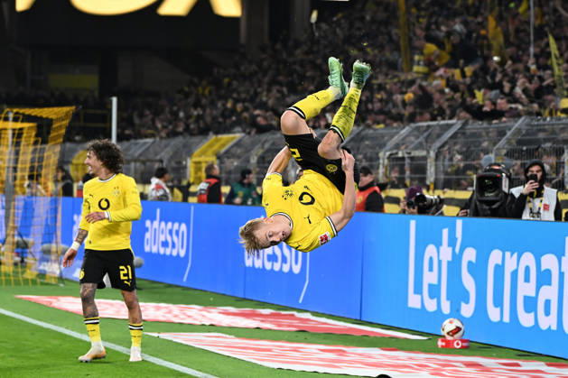 Daniel Svensson, Borussia Dortmund, celebrates his goal, making the score 1–0, during the Bundesliga match between Borussia Dortmund and SV Werder Bremen at Signal Iduna Park on October 9, 2026, in Dortmund, Germany. Photo by Ralf Treese, DeFodi Images. Daniel Svensson of Borussia Dortmund celebrates after scoring his team’s first goal during the Bundesliga match between Borussia Dortmund and SV Werder Bremen at Signal Iduna Park on October 9, 2026 in Dortmund, Germany. Photo by Ralf Treese, DeFodi Images. DFB and DFL regulations prohibit any use of photographs as image sequences and or quasi-video. Photo by Ralf Treese, DeFodi Images.