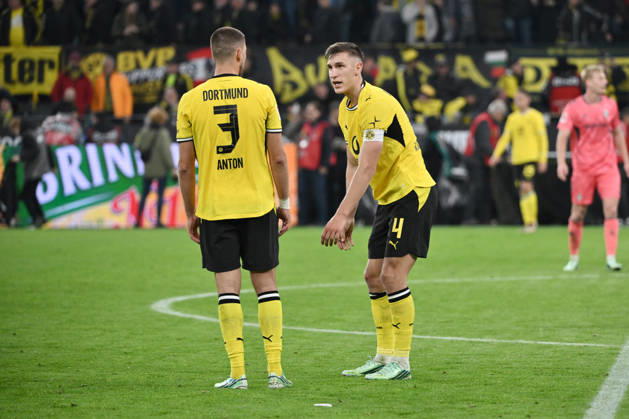 Nico Schlotterbeck, Borussia Dortmund; Waldemar Anton, Borussia Dortmund; from the right; after the final whistle, September 10, 2026; Soccer, Bundesliga 1; 2026–2027 season; Matchday 5, Borussia Dortmund vs. SV Werder Bremen. DFL regulations prohibit any use of photographs as image sequences and or quasi-video. Dortmund, Signal Iduna Park, North Rhine-Westphalia, Germany Team2