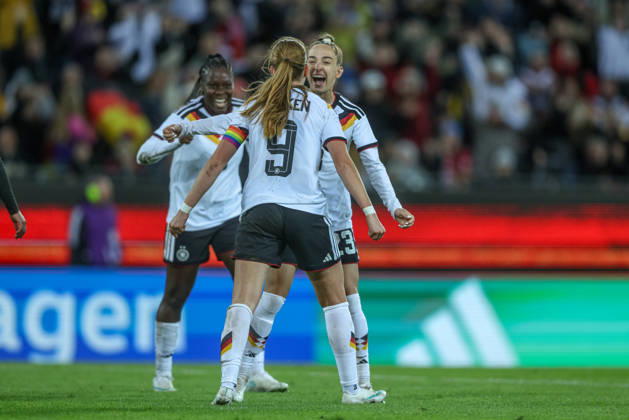 GER, Karlsruhe, Germany vs. Australia, FIFA, DFB, Soccer, 2026–2027 Season, BBBank Wildpark, Friendly Match: Sjoeke Nüsken (Germany), Women’s National Team, Goal, Celebration and Joy, Emotions with Nicole Anyomi (Germany Women’s National Team) and Sophia Kleinherne (Germany Women’s National Team). DFB and DFL regulations prohibit any use of photographs as image sequences and or quasi-video. October 9, 2026 Copyright: HMBxMedia HendrikxHamelau