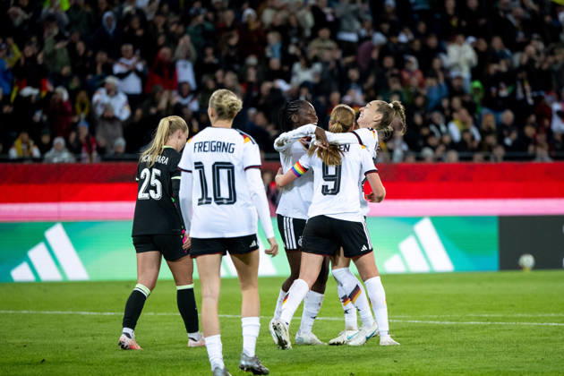 October 9, 2026, GER, Soccer, Women s, International Match, Karlsruhe, Germany vs. Australia: Nicole Anyomi (Germany, 8), Sjoeke Nüsken (Germany, 9), and Sophia Kleinherne (Germany, 23) celebrate the goal that made the score 4–2. Karlsruhe BBBank Wildpark, Baden-Württemberg, Germany Copyright: xNordphoto Memmlerx