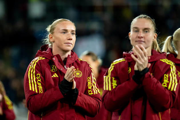 October 9, 2026, GER, Soccer, Women s, International Match, Karlsruhe, Germany vs. Australia Laura Dick (Germany), 21, Janina Minge (Germany), 5, Karlsruhe BBBank Wildpark, Baden-Württemberg, Germany Copyright: xNordphoto Memmlerx