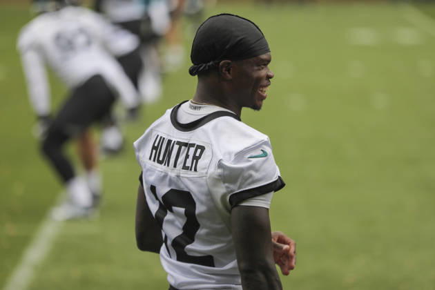 CHADLER’S CROSS, ENGLAND - OCTOBER 09: Travis Hunter of the Jacksonville Jaguars during the Jacksonville Jaguars team practise and media as part of the London NFL, American Football Herren, USA Series 2026, at the Grove, Chandler’s Cross, Hertfordshire, England, on 09 October 2026. Jody Demay - Davies SPP Copyright: xJodyxDemayx-xDaviesx xSPPx Sportspressphoto_SPR249872
