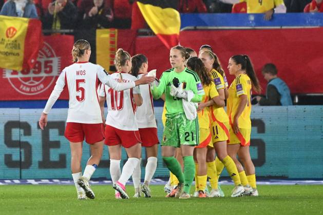 Belgium v Poland - FIFA Women s World Cup 2027 UEFA Qualifiers LEUVEN, BELGIUM - OCTOBER 09 : Seynhaeve Lowiese goalkeeper of Belgium during the FIFA Women s World Cup 2027 UEFA European Qualifiers play-offs round 1 path 2 first leg match between Belgium and Poland on October 9, 2026 in Leuven, Belgium, 09 10 2026 Leuven Belgium Copyright: xVincentxKalutx