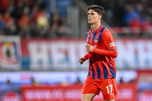 Mathias Honsak of 1 FC Heidenheim 1846 watches during the 2. Bundesliga match between 1 FC Heidenheim and 1 FC Kaiserslautern at the Voith Arena on October 9, 2026, in Heidenheim an der Brenz, Germany Photo by Harry Langer DeFodi Images Mathias Honsak 1 FC Heidenheim 1846 Looks on during the 2nd Bundesliga match between 1 FC Heidenheim and 1 FC Kaiserslautern at Voith Arena on October 9, 2026, in Heidenheim an der Brenz, Germany. Photo by Harry Langer, DeFodi Images. DFB and DFL regulations prohibit any use of photographs as image sequences and or quasi-video. Photo by Harry Langer, DeFodi Images. DFB and DFL regulations prohibit any use of photographs as imSEQUENCES AND OR QUASI-VIDEO