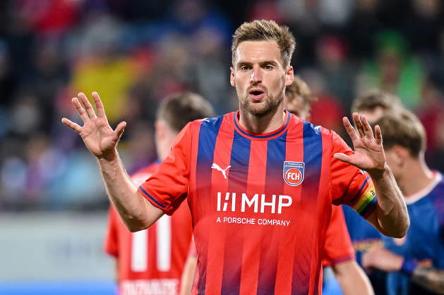 Patrick Mainka of 1 FC Heidenheim 1846 gestures during the 2. Bundesliga match between 1 FC Heidenheim and 1 FC Kaiserslautern at the Voith Arena on October 9, 2026, in Heidenheim an der Brenz, Germany Photo by Harry Langer DeFodi Images Patrick Mainka of 1 FC Heidenheim 1846 gestures during the 2nd Bundesliga match between 1 FC Heidenheim and 1 FC Kaiserslautern at Voith Arena on October 9, 2026, in Heidenheim an der Brenz, Germany. Photo by Harry Langer, DeFodi Images. DFB and DFL regulations prohibit any use of photographs as image sequences and or quasi-video. Photo by Harry Langer, DeFodi Images. DFB and DFL regulations prohibit any use of photographs as imSEQUENCES AND OR QUASI-VIDEO