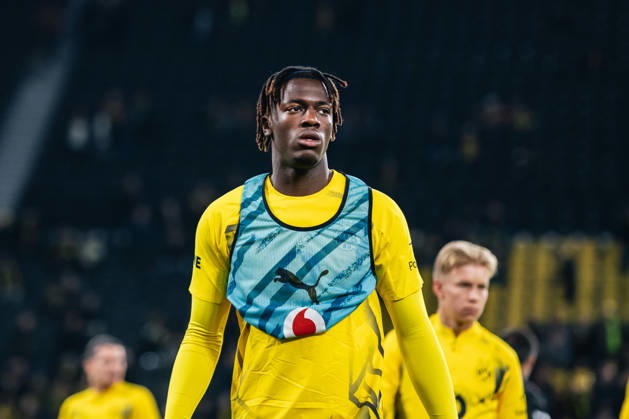 Borussia Dortmund v SV Werder Bremen - Bundesliga 2026 27 Joane Gadou of Borussia Dortmund warms up prior to the Bundesliga match between Borussia Dortmund and SV Werder Bremen at Signal Iduna Park in Dortmund, Germany, on October 9, 2026. Dortmund Germany Copyright: xHeshamxElsherifx originalFilename:elsherif-notitle261009_npGrD