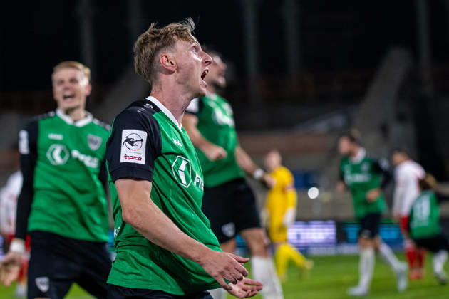 Joshua Mees of SC Preussen Münster, No. 08, celebrates the goal that tied the score at 3–3 (GER), SC Preussen Münster vs. Rot-Weiß Essen, soccer, 3. Liga, Matchday 8, 2026–2027 season, October 9, 2026 DFL regulations prohibit any use of photographs as image sequences and or quasi-video, SC Preussen Münster vs. Rot-Weiss Essen, soccer, 3. Liga, Matchday 8, 2026–2027 season, October 9, 2026, Münster Copyright: xEibner-Pressefoto JanxRollingerx EP_JSK