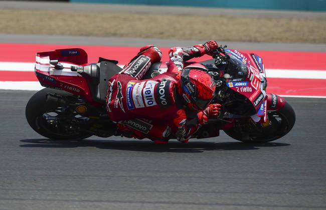 (261010) -- LOMBOK, Oct. 10, 2026 -- Ducati Lenovo Team s Marc Marquez of Spain races during the qualifying 2 at the Pertamina Grand Prix of Indonesia 2026 at Mandalika International circuit in Lombok, Indonesia, Oct. 10, 2026. ) (SP)INDONESIA-LOMBOK-MOTOGP-GRAND PRIX OF INDONESIA-QUALIFYING 2 Zulkarnain