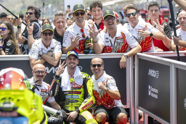 MOTO - MOTO GP - GRAND PRIX OF INDONESIA 2026 DI GIANNANTONIO Fabio (ita), Pertamina Enduro VR46 Racing Team, Ducati Desmosedici GP26, portrait celebrates his third of the qualifications during the 2026 MotoGP Pertamina Grand Prix of Indonesia on the Mandalika circuit from October 9 to 11, at West Nusa Tenggara, Indonesia - West Nusa TenggaraIndonesia Copyright: xGIGIxSOLDANOx