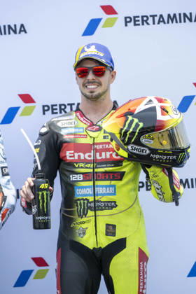 MOTO - MOTO GP - GRAND PRIX OF INDONESIA 2026 DI GIANNANTONIO Fabio (ita), Pertamina Enduro VR46 Racing Team, Ducati Desmosedici GP26, portrait celebrates his third of the qualifications during the 2026 MotoGP Pertamina Grand Prix of Indonesia on the Mandalika circuit from October 9 to 11, at West Nusa Tenggara, Indonesia - West Nusa TenggaraIndonesia Copyright: xGIGIxSOLDANOx