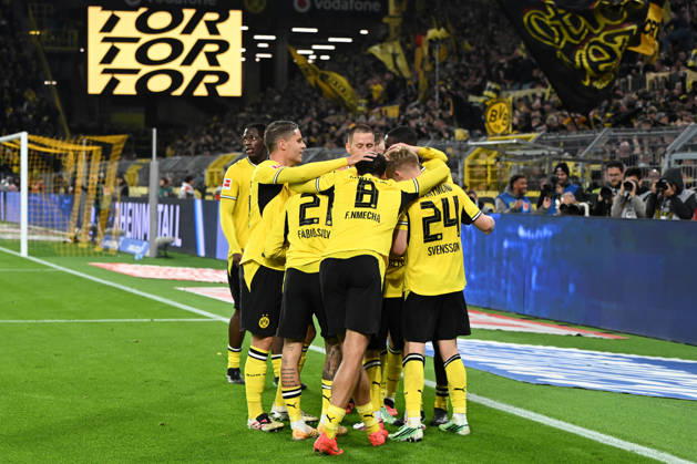 Daniel Svensson, Borussia Dortmund, celebrates a goal with his teammates after scoring the 1-0 goal during the Bundesliga match between Borussia Dortmund and SV Werder Bremen at Signal Iduna Park on October 9, 2026, in Dortmund, Germany. Photo by Ralf Treese, DeFodi Images. Daniel Svensson of Borussia Dortmund celebrates after scoring his team’s first goal with teammates during the Bundesliga match between Borussia Dortmund and SV Werder Bremen at Signal Iduna Park on October 9, 2026 in Dortmund, Germany. Photo by Ralf Treese, DeFodi Images. DFB and DFL regulations prohibit any use of photographs as image sequences and or quasi-video. Photo by Ralf Treese, DeFodi Images.