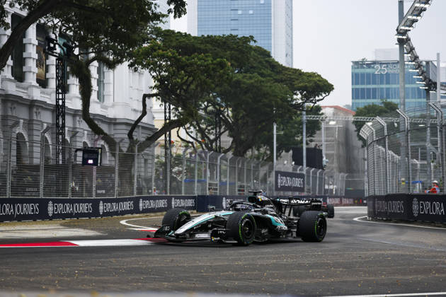 F1 - SINGAPORE GRAND PRIX 2026 63 RUSSELL George (gbr), Mercedes AMG F1 Team W17, action, rain, pluie, during the 2026 Formula 1 Singapore Grand Prix, 17th round of the 2026 Formula One World Championship, WM, Weltmeisterschaft from October 9 to 11, 2026 on the Marina Bay Street Circuit, in Singapore, Singapore - SingaporeSingapore  Copyright: xDPPIx