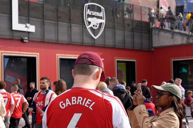 10th October 2026; Emirates Stadium, London, England; Premier League Football, Arsenal versus Leeds United; A general view of supporters outside the Emirates stadium prior to the kick-off TomxMajor