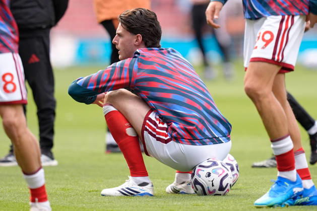 RECORD DATE NOT STATED 10th October 2026; Emirates Stadium, London, England; Premier League Football, Arsenal versus Leeds United; Declan Rice warming up prior to kick-off TomxMajor