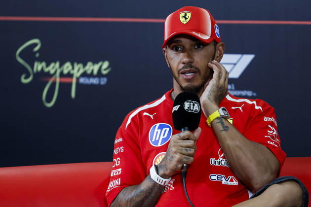 F1 - SINGAPORE GRAND PRIX 2026 Post Sprint Race, press conference, PK, Pressekonferenz HAMILTON Lewis (gbr), Scuderia Ferrari SF-26, portrait during the 2026 Formula 1 Singapore Grand Prix, 17th round of the 2026 Formula One World Championship, WM, Weltmeisterschaft from October 9 to 11, 2026 on the Marina Bay Street Circuit, in Singapore, Singapore - SingaporeSingapore Copyright: xJulienxDelfossex