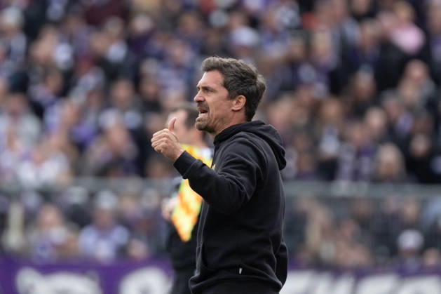 Thomas Stamm, Head Coach of Dresden; VfL Osnabrück vs. SG Dynamo Dresden; Soccer; 2. Bundesliga; Matchday 7; October 10, 2026; DFL regulations prohibit any use of photographs as image sequences and or quasi-video; Osnabrück, Lower Saxony, Germany Copyright: xkolbert-press MarcxNiemeyerx
