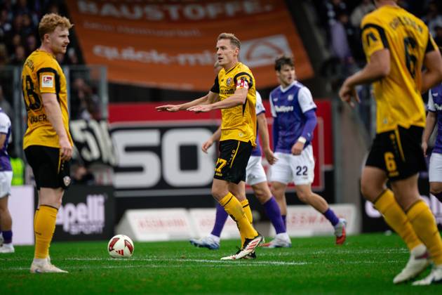 Goal celebration for the 0-1 by Niklas Hauptmann, 27, Dresden; VfL Osnabrück vs. SG Dynamo Dresden, Soccer, 2. Bundesliga, Matchday 7, October 10, 2026. DFL regulations prohibit any use of photographs as image sequences and or quasi-video. Osnabrück, Lower Saxony, Germany Copyright: xkolbert-press MarcxNiemeyerx
