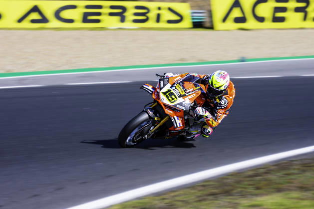 October 10, 2026, Cascais, Lisbon, Portugal: Alvaro Bautista of Barni Spark Racing Team in action during the Superpole of the FIM Superbike World Championship, WM, Weltmeisterschaft at Circuito Estoril on October 10, 2026 in Cascais, Portugal. Motorsports 2026: WorldSBK - Tissot Estoril Round  - ZUMAr200 20261010_zsp_r200_004 Copyright: xNunoxReisinhox