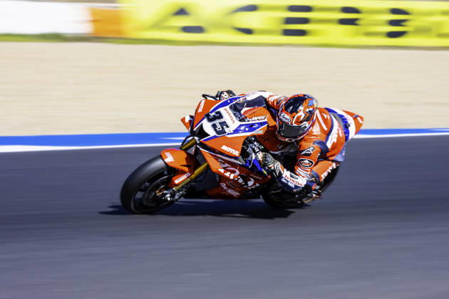 October 10, 2026, Cascais, Lisbon, Portugal: Somkiat Chantra of Honda HRC in action during the Superpole of the FIM Superbike World Championship, WM, Weltmeisterschaft at Circuito Estoril on October 10, 2026 in Cascais, Portugal. Cascais Portugal - ZUMAr200 20261010_zsp_r200_008 Copyright: xNunoxReisinhox