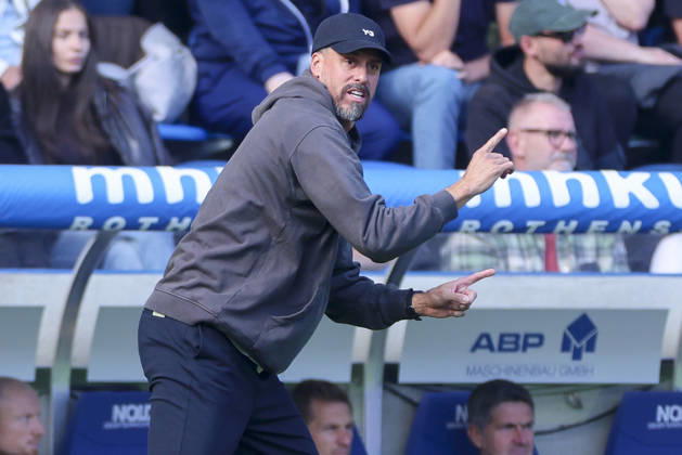 Hannover 96 coach Sandro Wagner gestures during the 2. Bundesliga match between 1. FC Magdeburg and Hannover 96, Avnet Arena on October 10, 2026, in Magdeburg, Germany. Photo by Marco Steinbrenner, DeFodi Images. Coach Sandro Wagner of Hannover 96 gestures during the 2nd Bundesliga match between 1 FC Magdeburg and Hannover 96 at Avnet Arena on October 10, 2026 in Magdeburg, Germany. Photo by Marco Steinbrenner, DeFodi Images. DFB and DFL regulations prohibit any use of photographs as image sequences and or quasi-video. Photo by Marco Steinbrenner, DeFodi Images.