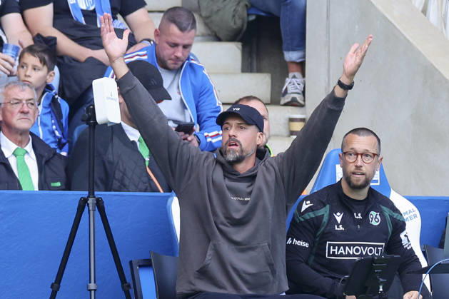 Hannover 96 coach Sandro Wagner gestures during the 2. Bundesliga match between 1. FC Magdeburg and Hannover 96, Avnet Arena on October 10, 2026, in Magdeburg, Germany. Photo by Marco Steinbrenner, DeFodi Images. Coach Sandro Wagner of Hannover 96 gestures during the 2nd Bundesliga match between 1 FC Magdeburg and Hannover 96 at Avnet Arena on October 10, 2026 in Magdeburg, Germany. Photo by Marco Steinbrenner, DeFodi Images. DFB and DFL regulations prohibit any use of photographs as image sequences and or quasi-video. Photo by Marco Steinbrenner, DeFodi Images.
