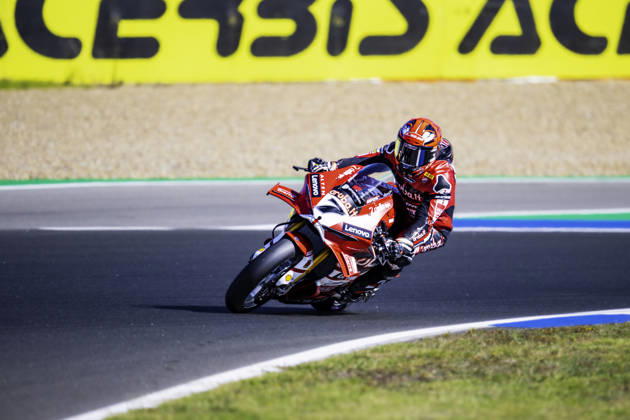 October 10, 2026, Cascais, Lisbon, Portugal: Iker Lecuona of Aruba.It Racing - Ducati in action during the Superpole of the FIM Superbike World Championship, WM, Weltmeisterschaft at Circuito Estoril on October 10, 2026 in Cascais, Portugal. Motorsports 2026: WorldSBK - Tissot Estoril Round - ZUMAr200 20261010_zsp_r200_036 Copyright: xNunoxReisinhox