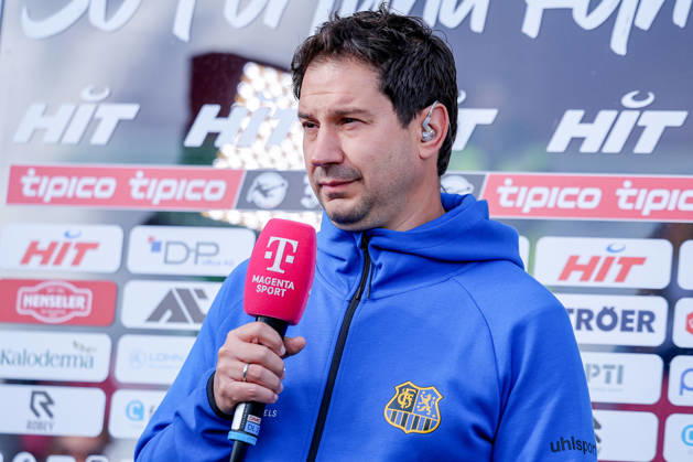 October 10, 2026, xsefx, Soccer, SC Fortuna Köln vs. 1 FC Saarbrücken, 3rd Division, South Division, Matchday 8, 2026–2027 Season: Head Coach Argirios Giannikis of 1 FC Saarbrücken in an interview. DFB regulations prohibit any use of photographs as image sequences and or quasi-video. North Rhine-Westphalia, Germany