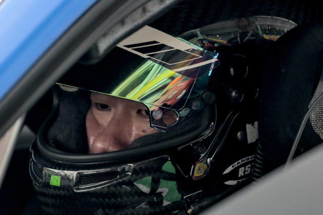 October 10, 2026, Singapore, Tamilnadu, Singapore: A Porsche Carrera driver in the car before qualifying Saturday 10th October , Singapore Grand Prix 2026, Marina Bay Street Circuit. Singapore Singapore - ZUMAc251 20261010_znp_c251_001 Copyright: xVikramxChandrasekarx