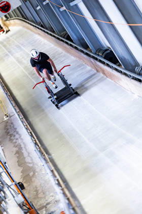 October 10, 2026, GER, Bobsleigh, Season 26–27, Men, Central Performance Test in Bobsleigh: Push Test. Traditionally, German bobsled pilots and their pushers have gathered in Oberhof for a test of strength. 98559 Oberhof LOTTO Thuringia EISARENA Oberhof Training Hall Start Facility Thuringia Germany