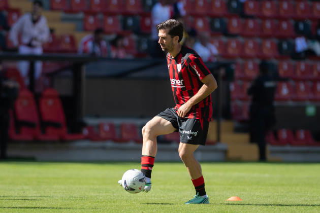 ESP LaLiga EA Sports Rayo Vallecano vs. Athletic Club: Yeray Alvarez of Athletic warms up during the LaLiga EA Sports match between Rayo Vallecano and Athletic Club, played at Vallecas Stadium in Madrid on October 10, 2026, in Spain. Spanish Soccer Copyright: xAgenciaxLOFx