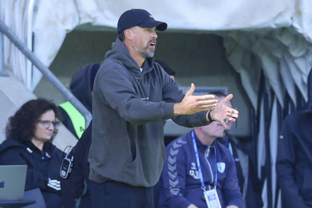 Hannover 96 coach Sandro Wagner looks disappointed during the 2. Bundesliga match between 1. FC Magdeburg and Hannover 96, Avnet Arena on October 10, 2026, in Magdeburg, Germany. Photo by Marco Steinbrenner, DeFodi Images. Coach Sandro Wagner of Hannover 96 looks dejected during the 2nd Bundesliga match between 1 FC Magdeburg and Hannover 96 at Avnet Arena on October 10, 2026 in Magdeburg, Germany. Photo by Marco Steinbrenner, DeFodi Images. DFB and DFL regulations prohibit any use of photographs as image sequences and or quasi-video. Photo by Marco Steinbrenner, DeFodi Images.