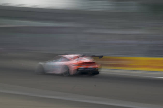 October 10, 2026, Singapore, Tamilnadu, Singapore: Slow shutter pictures of a Porsche Carrera during qualifying Saturday 10th October , Singapore Grand Prix 2026, Marina Bay Street Circuit. Singapore Singapore - ZUMAc251 20261010_znp_c251_047 Copyright: xVikramxChandrasekarx