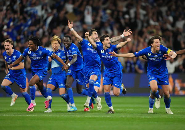 AUSTRALIA CUP SOUTH MELBOURNE VICTORY, South Melbourne FC celebrate as they win the match after a penalty shoot-out during the Australia Cup final match between South Melbourne FC and Melbourne Victory FC at AAMI Park in Melbourne, Saturday, October 10, 2026. ( NO ARCHIVING, EDITORIAL USE ONLY MELBOURNE VICTORIA Australia Copyright: xSCOTTxBARBOURx 20261010193734648604