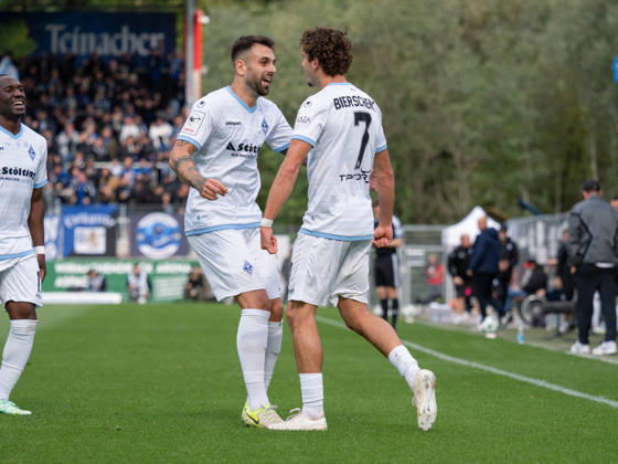Goal to make it 1-1 by Lovis Bierschenk, SV Waldhof Mannheim, 07 Goal celebration with Maximilian Thalhammer, SV Waldhof Mannheim, 08, celebration, joy, emotion, team celebration, gestures, GER, soccer, SG Sonnenhof Grossaspach vs. SV Waldhof Mannheim, 3rd Division, Matchday 8, Aspach, 2026–2027 season, October 10, 2026, GER, soccer, SG Sonnenhof Grossaspach vs. SV Waldhof Mannheim, 3rd Division, Matchday 8, Aspach, 2026–2027 season, October 10, 2026, Aspach Copyright: xCarstenxSchweringx EP_CSG