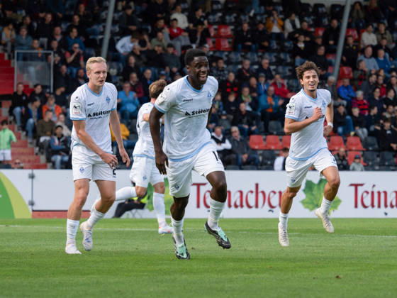 Goal to make it 1–2 by Oluwaseun Ogbemudia of SV Waldhof Mannheim, No. 14 in the middle, Celebration, Joy, Emotion, Team Celebration, Gesture, GER, Soccer, SG Sonnenhof Grossaspach vs. SV Waldhof Mannheim, 3rd Division, Matchday 8, Aspach, 2026–2027 Season, October 10, 2026, GER, soccer, SG Sonnenhof Grossaspach vs. SV Waldhof Mannheim, 3rd Division, Matchday 8, Aspach, 2026–2027 season, October 10, 2026, Aspach Copyright: xCarstenxSchweringx EP_CSG