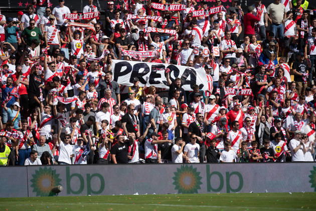 ESP LaLiga EA Sports Rayo Vallecano vs. Athletic Club Paper balls and paper airplanes were thrown in Vallecas as a form of protest against Rayo Vallecano president Martin Presa during the LaLiga EA Sports match between Rayo Vallecano and Athletic Club, played at Vallecas Stadium in Madrid on October 10, 2026, in Spain. Spain Soccer Copyright: xAgenciaxLOFx