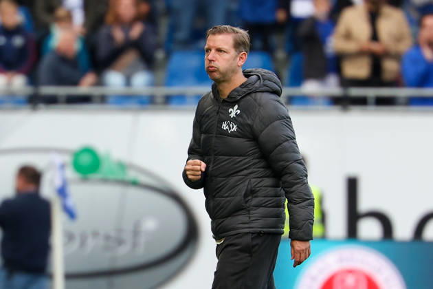 October 10, 2026 Soccer 2. Bundesliga SV Darmstadt 98 vs. Energie Cottbus, head coach Florian Kohfeldt of SV Darmstadt 98 is seen celebrating after the victory Copyright: HMBxMedia JoaquimxFerreira