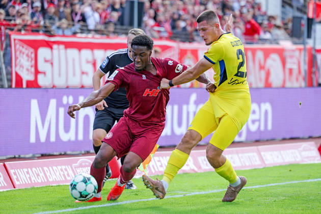 October 10, 2026, xsefx, Soccer, SC Fortuna Köln vs. 1 FC Saarbrücken, 3. Liga, Südstation, Matchday 8, 2026–2027 Season Romeo Aigbekaen (Fortuna Cologne) 30 in a tackle against Mladen Cvjetinovic (1. FC Saarbrücken) 21 DFB regulations prohibit any use of photographs as image sequences and or quasi-video North Rhine-Westphalia, Germany