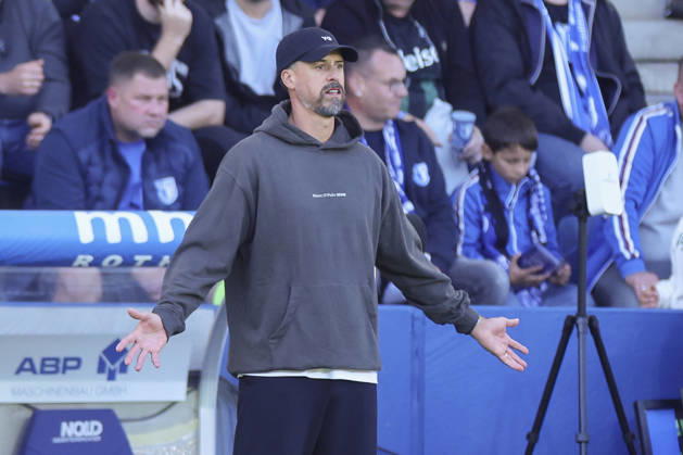 Hannover 96 coach Sandro Wagner looks disappointed during the 2. Bundesliga match between 1. FC Magdeburg and Hannover 96, Avnet Arena on October 10, 2026, in Magdeburg, Germany. Photo by Marco Steinbrenner, DeFodi Images. Coach Sandro Wagner of Hannover 96 looks dejected during the 2nd Bundesliga match between 1 FC Magdeburg and Hannover 96 at Avnet Arena on October 10, 2026 in Magdeburg, Germany. Photo by Marco Steinbrenner, DeFodi Images. DFB and DFL regulations prohibit any use of photographs as image sequences and or quasi-video. Photo by Marco Steinbrenner, DeFodi Images.