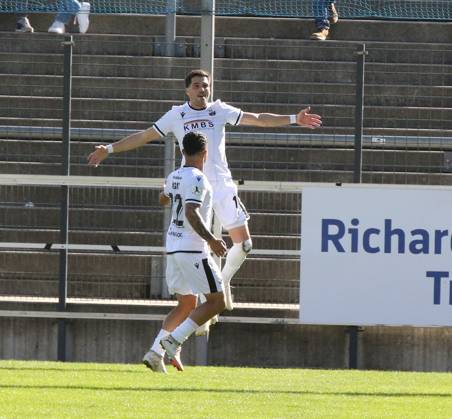 October 10, 2026 xmgoodx Frankfurt am Main, PSD Bank Arena, Regionalliga Southwest, 2026–2027 Season, FSV Frankfurt vs. SV Sandhausen, Celebration after Mert Tasdelen s goal to make it 1–2 for Sandhausen