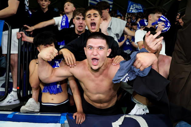 October 10, 2026, Melbourne, Victoria, Australia: MELBOURNE, AUSTRALIA - OCTOBER 10: Fans of South Melbourne FC celebrate after defeating Melbourne Victory FC in the 2026 Hahn Australia Cup Final at AAMI Park on October 10, 2026 in Melbourne, Australia. South Melbourne FC V Melbourne Victory FC - Australia Cup 2026 Final - ZUMAp121 20261010_zsp_p121_019 Copyright: xChrisxPutnamx