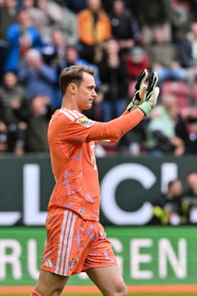 AUGSBURG, GERMANY; 10. OCTOBER: Manuel NEUER (FC Bayern Munich 1) after his mistake before the goal 1-0 by Robin FELLHAUER (FC Augsburg 19) during the Bundesliga Match between FC Augsburg vs. FC Bayern Munich at Matchday 5 at WWK-Arena DFL REGULATIONS PROHIBIT ANY USE OF PHOTOGRAPHS AS IMAGE SEQUENCES AND OR QUASI-VIDEO Copyright: xBEAUTIFULxSPORTS Goldbergx