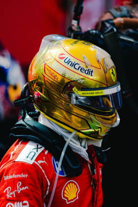 2026 Formula 1 Singapore Grand Prix - Sprint - Pilots LEWIS HAMILTON (GBR) of Scuderia Ferrari HP Sprint Race on SATURDAY during the 2026 FORMULA 1 SINGAPORE AIRLINES SINGAPORE GRAND PRIX 2026 at MARINA BAY STREET CIRCUIT SINGAPORE on October 10, 2026. Photo by Tan Jun Da ABACAPRESS.COM Singapore Singapore Copyright: xJunxDaxTan ABACAx
