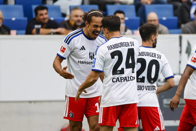 Hamburger SV celebrates Yussuf Poulsen s 0-1 goal; Hamburger SV, 15; joy, excitement, positive emotions, goal, Germany, soccer, Bundesliga 1, Matchday 5, 2026–2027, TSG Hoffenheim vs. Hamburger SV, October 10, 2026, Sinsheim SNP Arena, Germany Copyright: xGrantxHubbsx